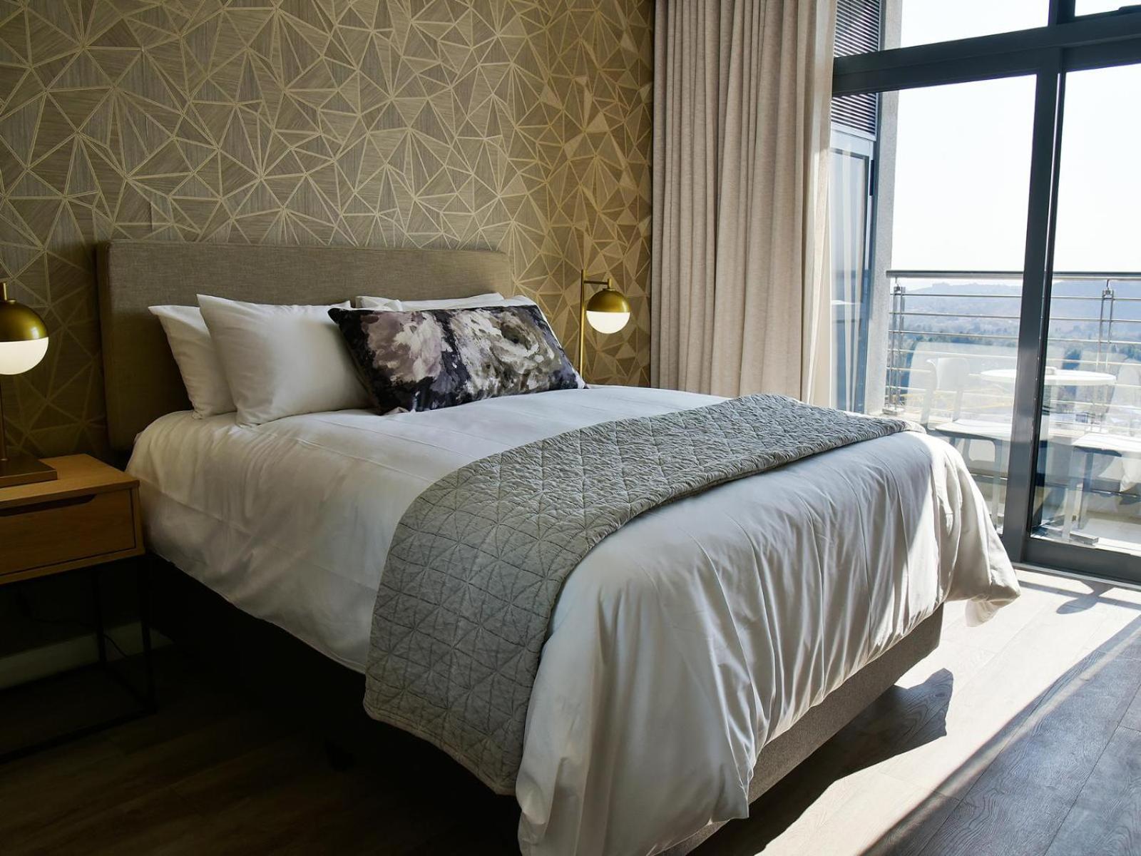 Menlyn Maine Luxury Rentals Претория Стая снимка