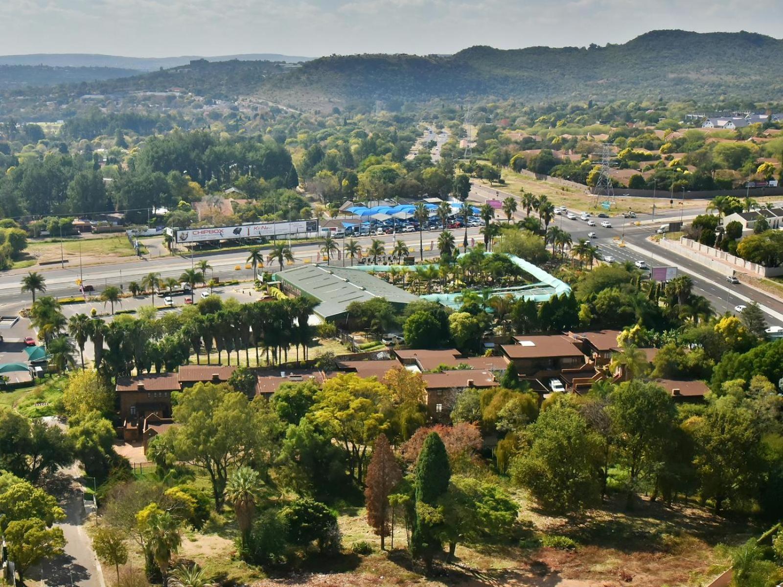 Menlyn Maine Luxury Rentals Претория Екстериор снимка