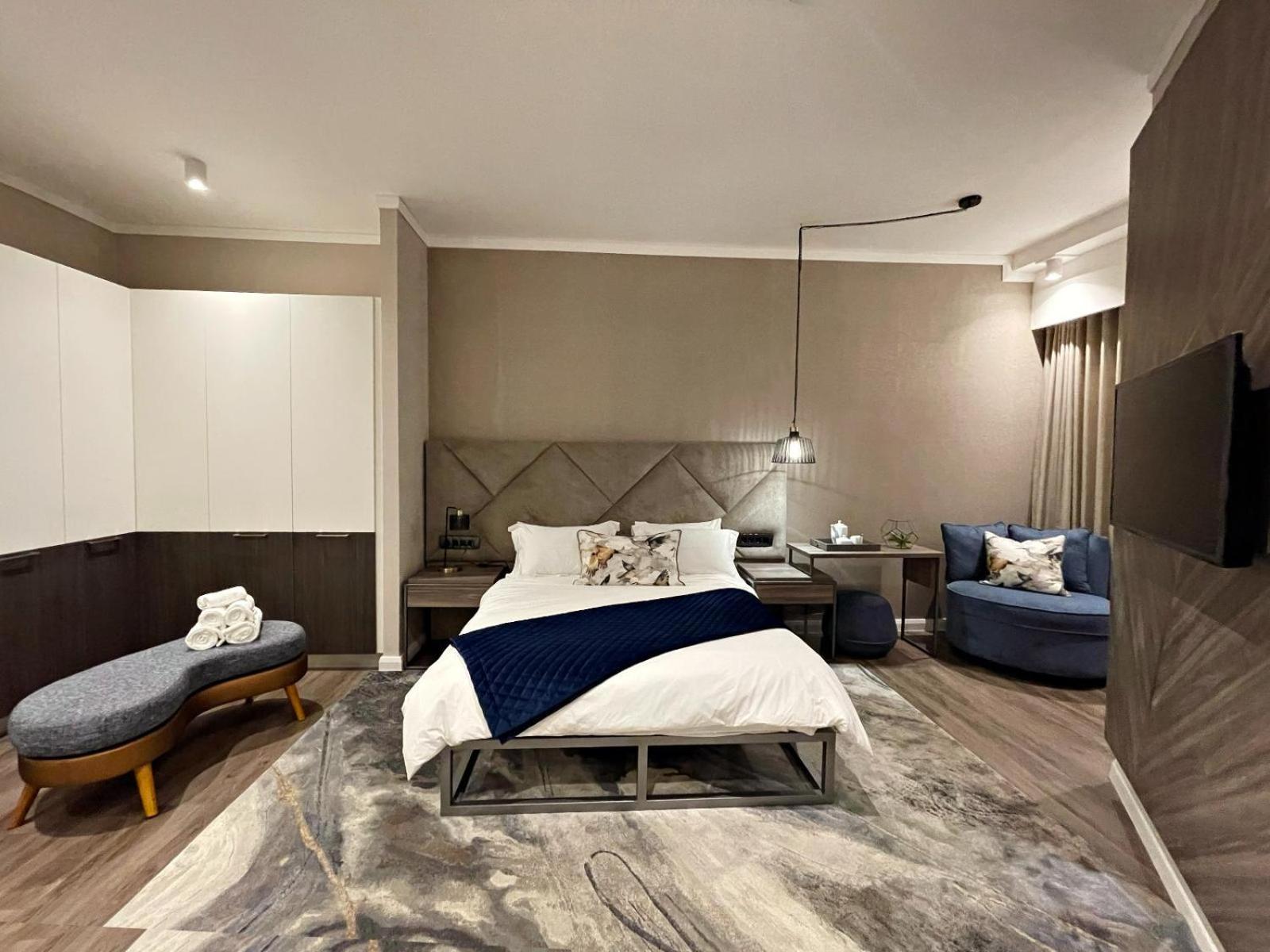 Menlyn Maine Luxury Rentals Претория Стая снимка